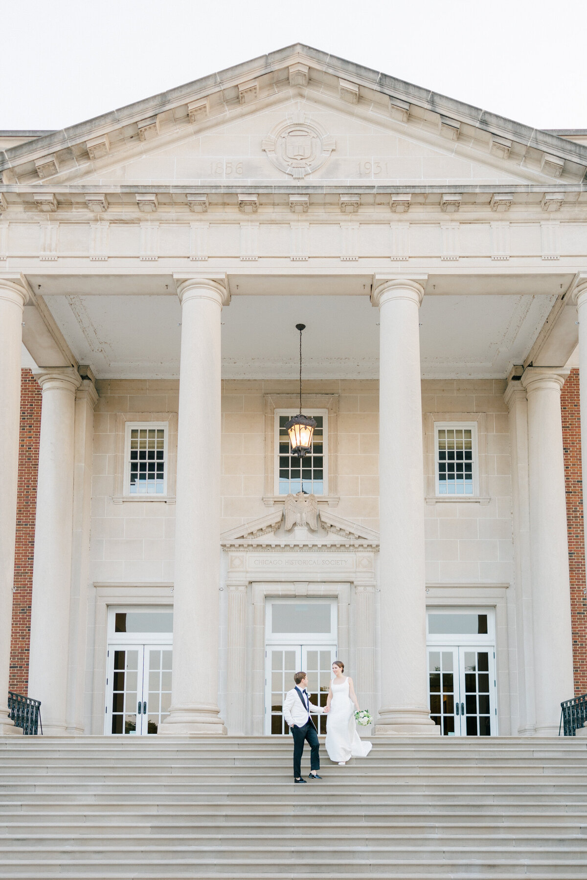 Lexi Benjamin Photography_Reynolds Chicago History Museum Wedding_07.06.24-199