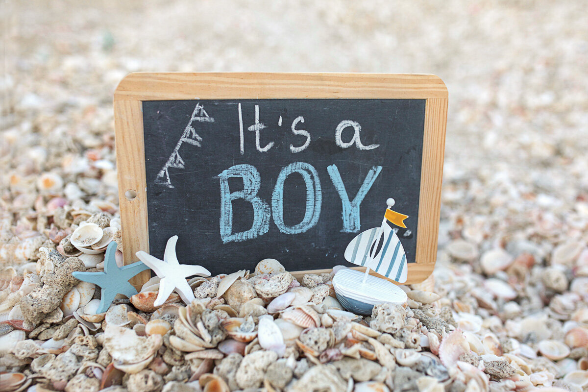 It is a boy frame in pregnancy photo session on the beach in Victoria,British Columbia