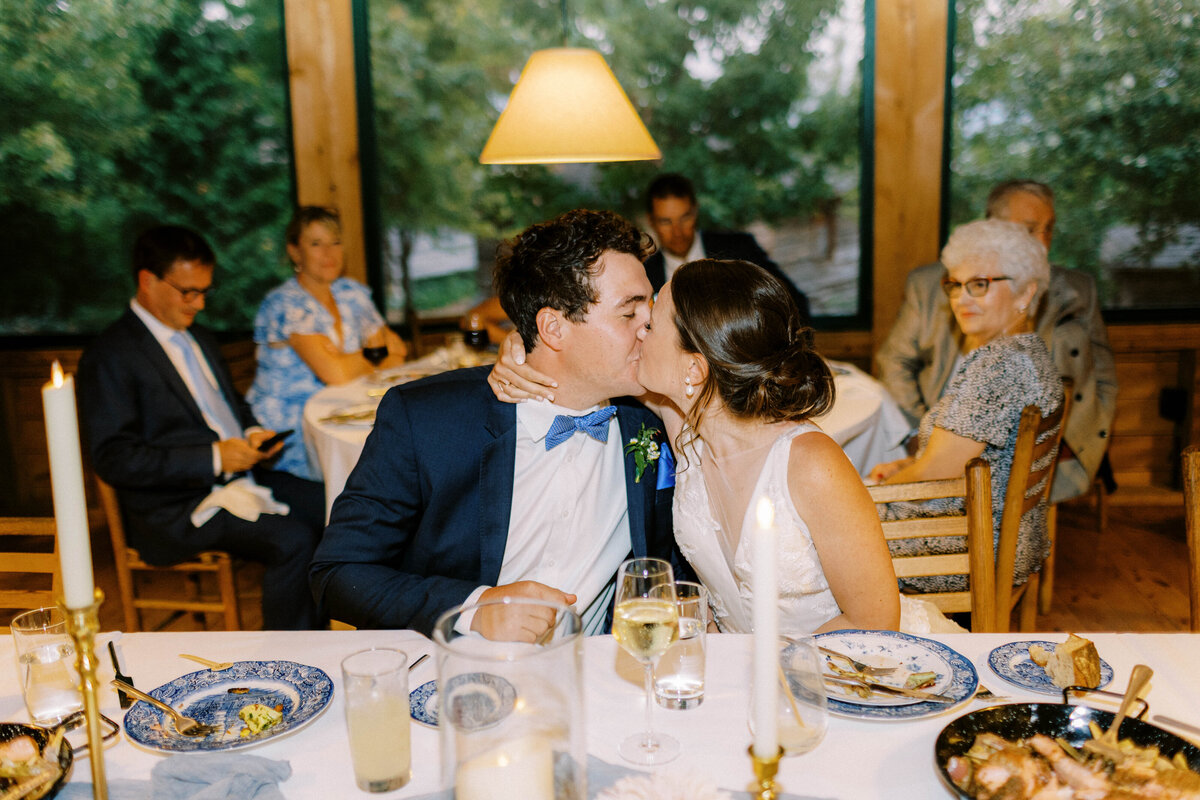 Vermont-Luxury-Wedding-Photographer-Reception-Party_320