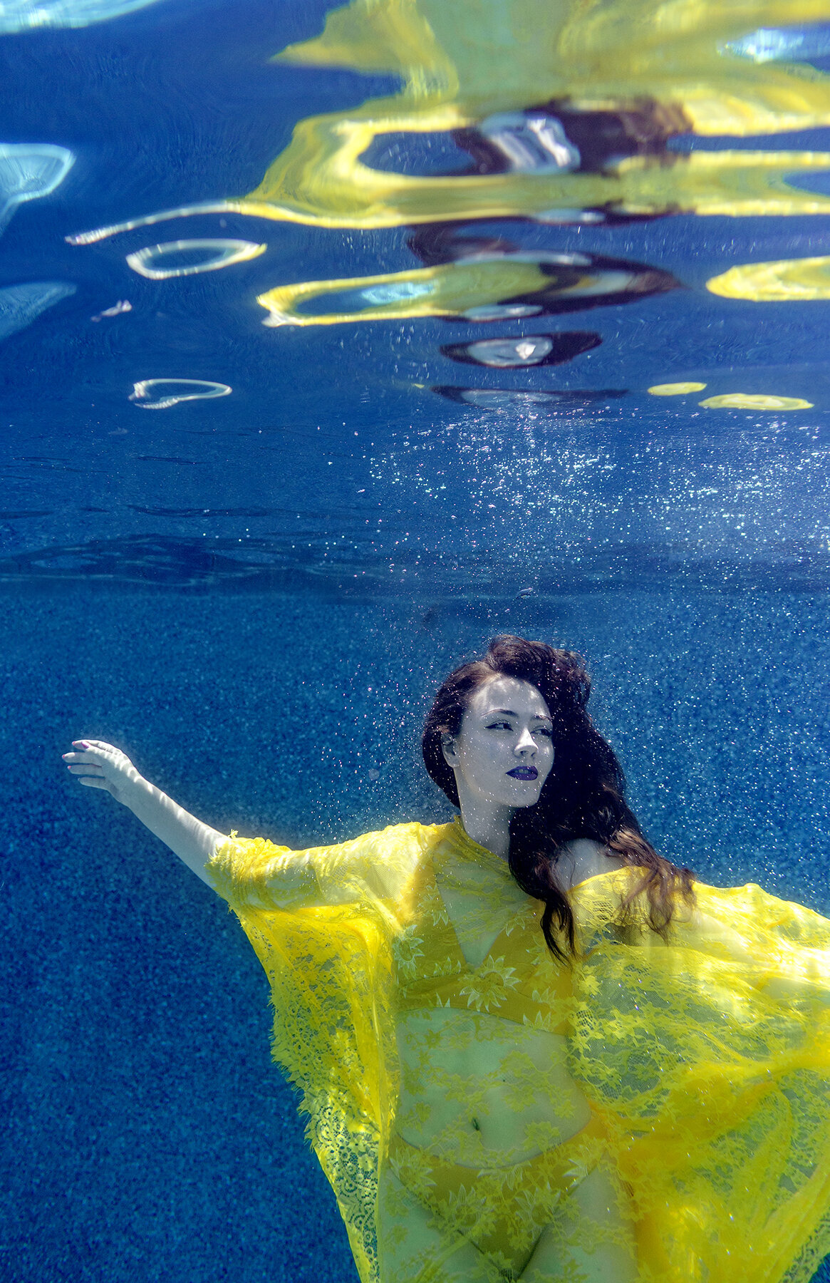Blue_Amaryllis_Beauty_underwater_portrait6