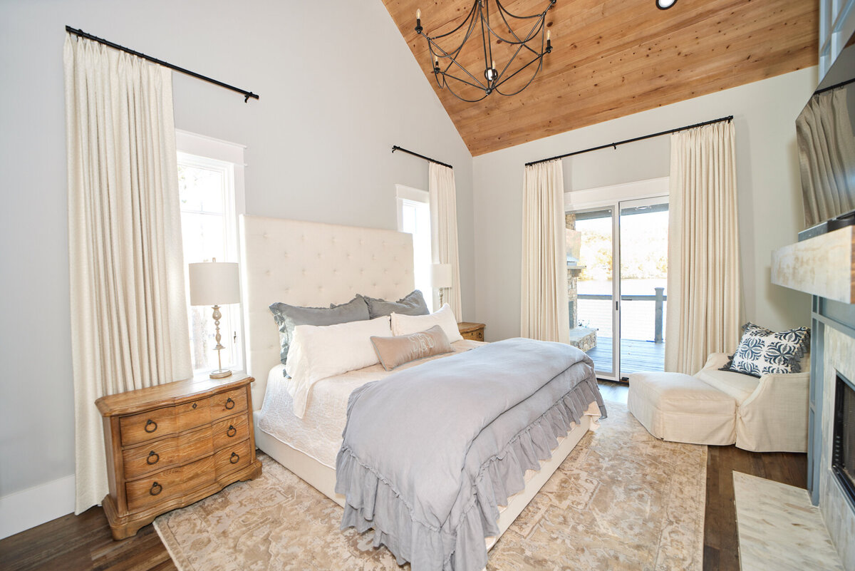 Clearwater-Landing-by-Georgia-Interior-Designer-Southernite-Interiors--55