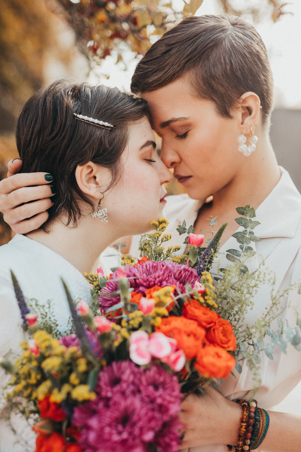 south-gardens-art-institute-queer-love-wedding-photographer-engagement-62