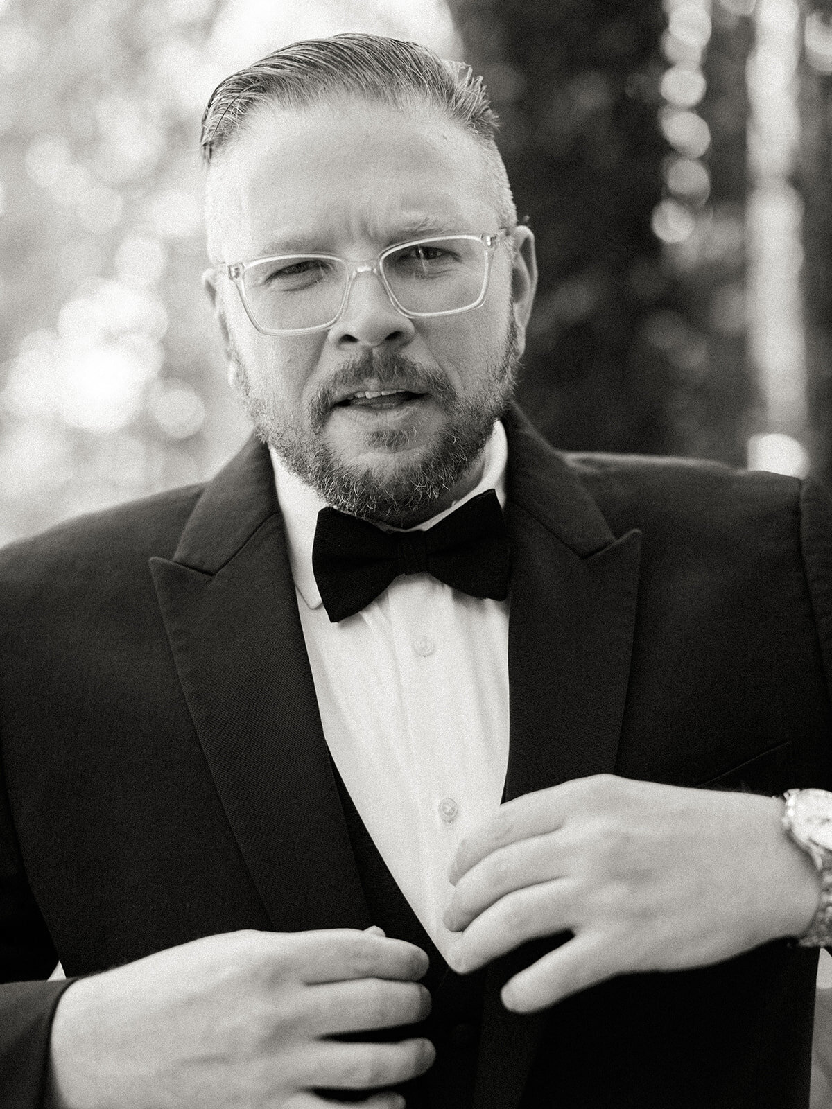 Daniel & Jamie - Groom Getting Ready - Lonesome Valley_ Sapphire_ North Carolina - Chrissy O_Neill & Co. - South Florida Wedding Photographer-50