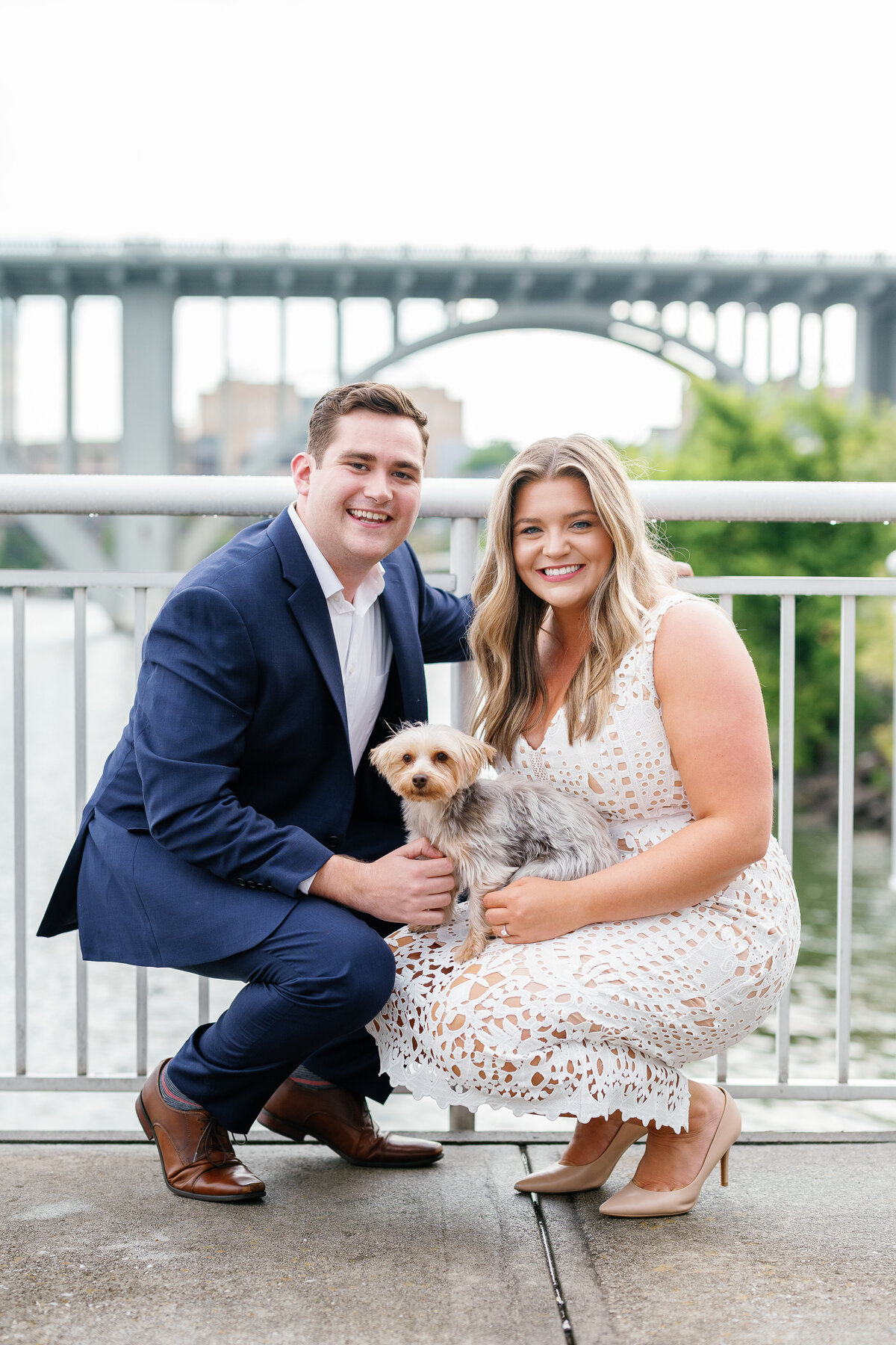 Paige and Tommy Engagement Sesison - Downtown Knoxville Tennessee - East Tennessee Wedding Photographer - Alaina René Photohgraphy-9