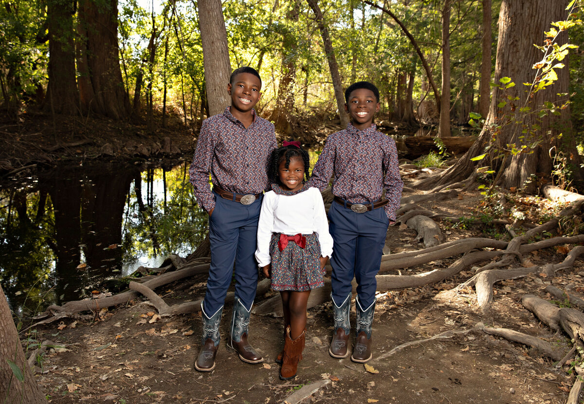 familybirthdaynewbornboyamilynewborngirlfirstbirthdayportraiturephotographystudioportraitsnewborngirlboyfamilyEvaMaganaPhotographychildphotographer (11 of 3)