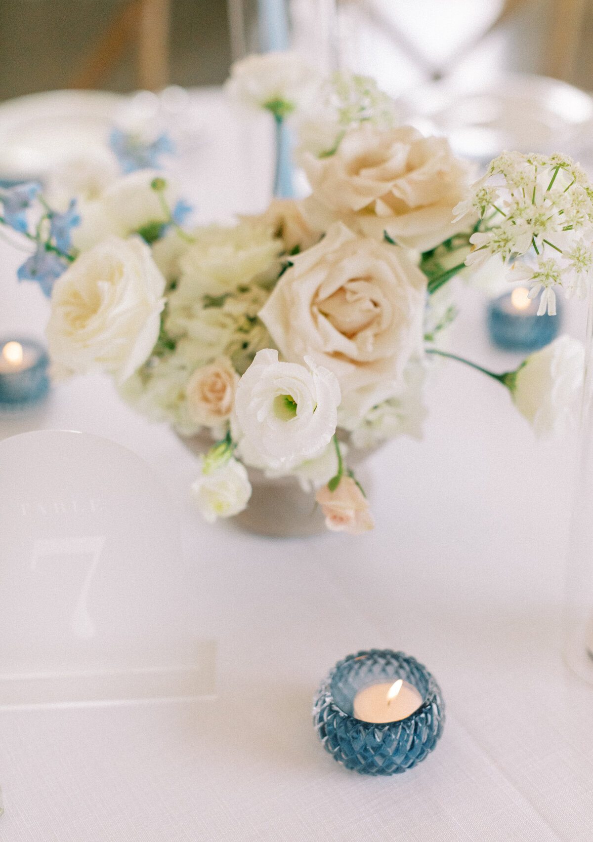 carriage house wedding flowers 21