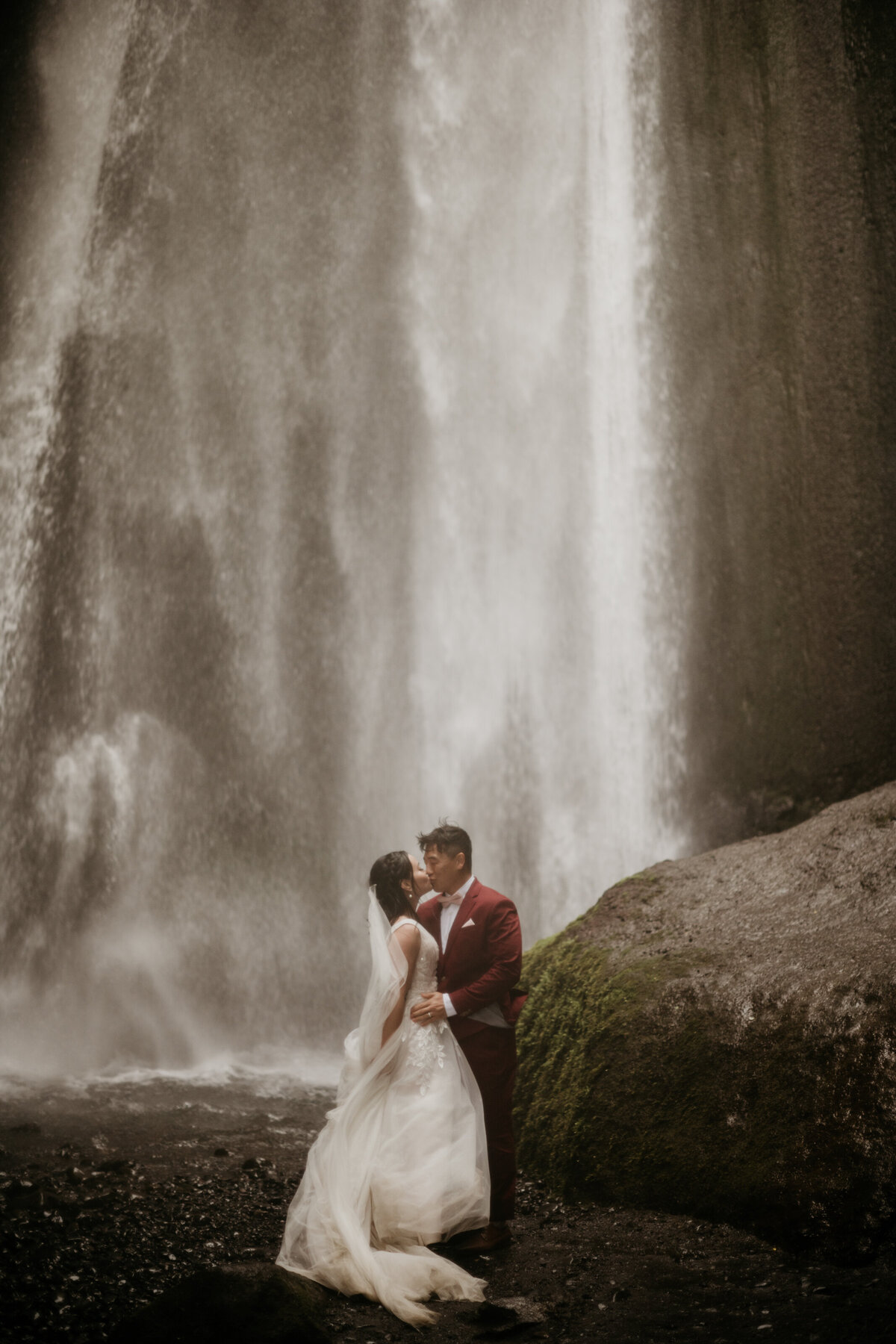 170 South Iceland Elopement_Iceland Elopement Photographer_Vi & Bryan_June 30, 2022-921