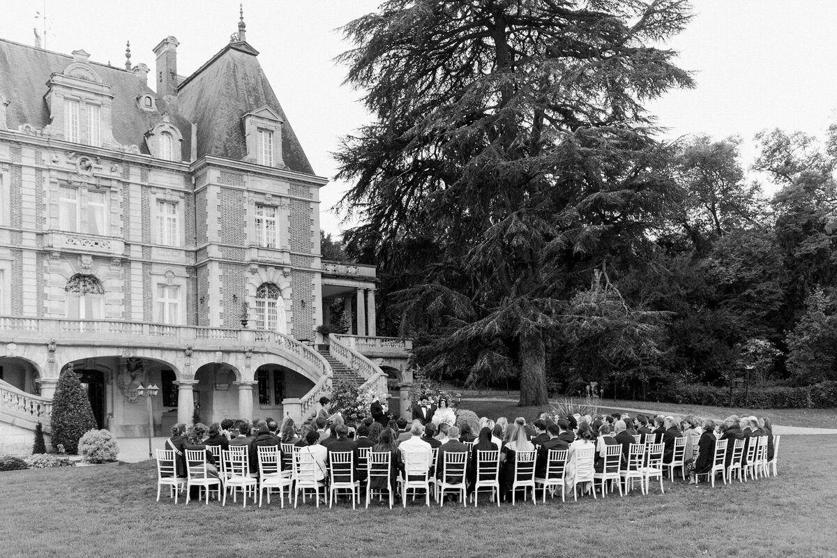 Maïlys Fortune Photography Husband Wife Wedding Weddings Photography France Switzerland Italy Timeless Dreamy Imagery Bilingual French English Destination Weddings Destination Wedding Provence French Riviera Paris Lake Como Tuscany89