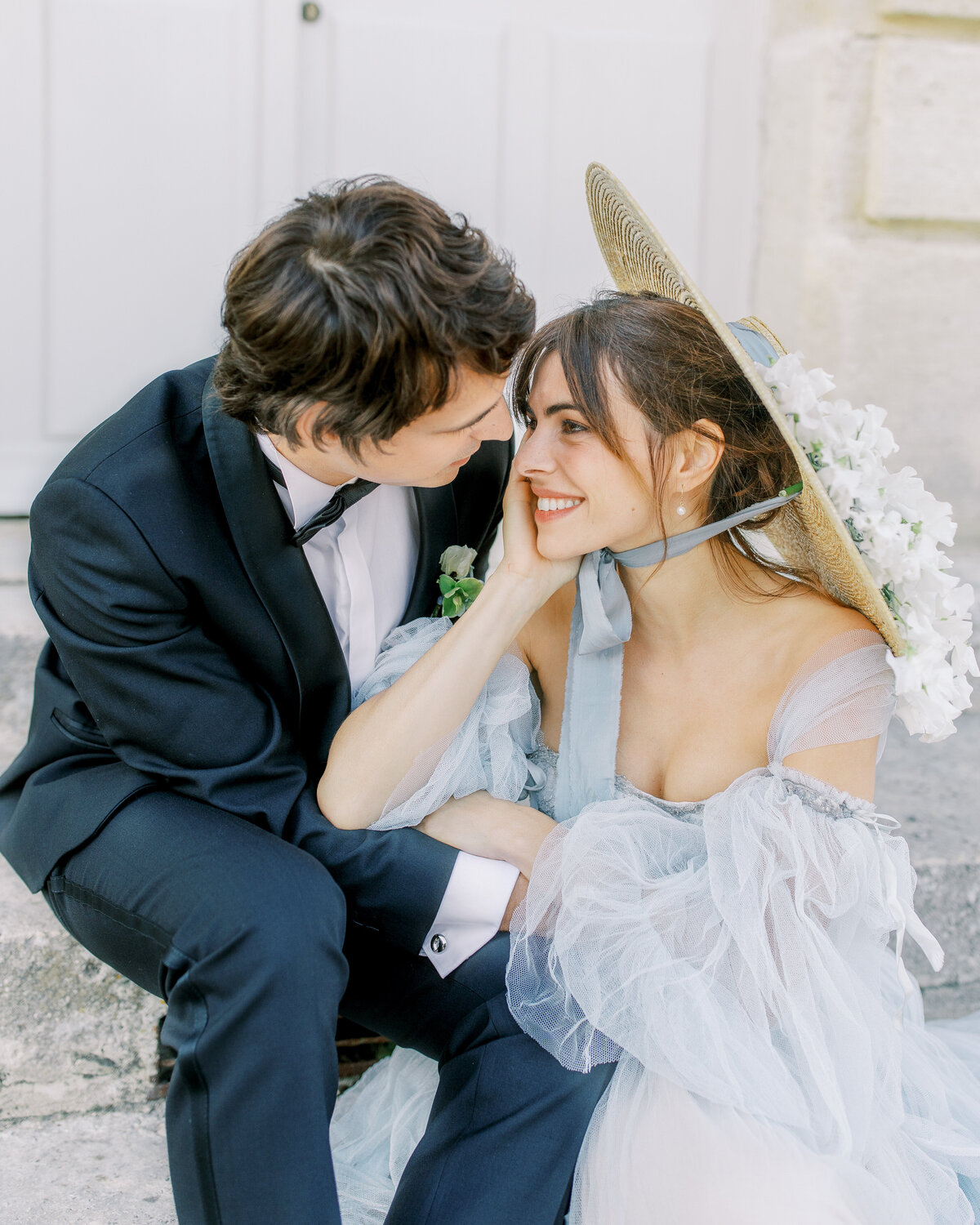 Couple_on_Chateau_Steps_Destination_Wedding_Photographer