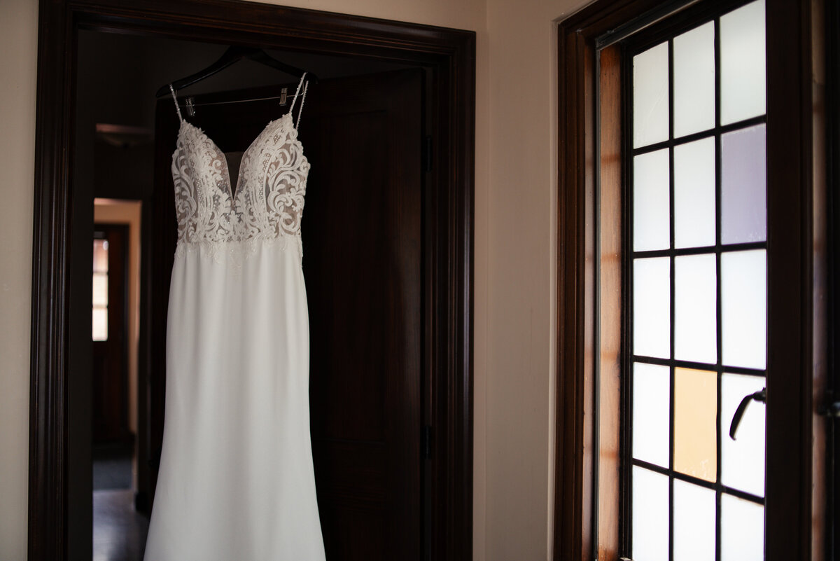 romantic-rollins-mansion-wedding-des-moines-iowa-03