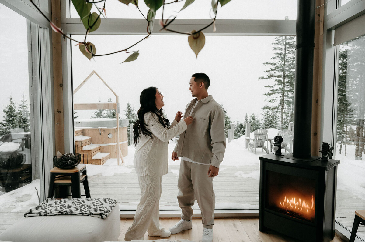 S-R_Winter-Elopement-Quebec-23