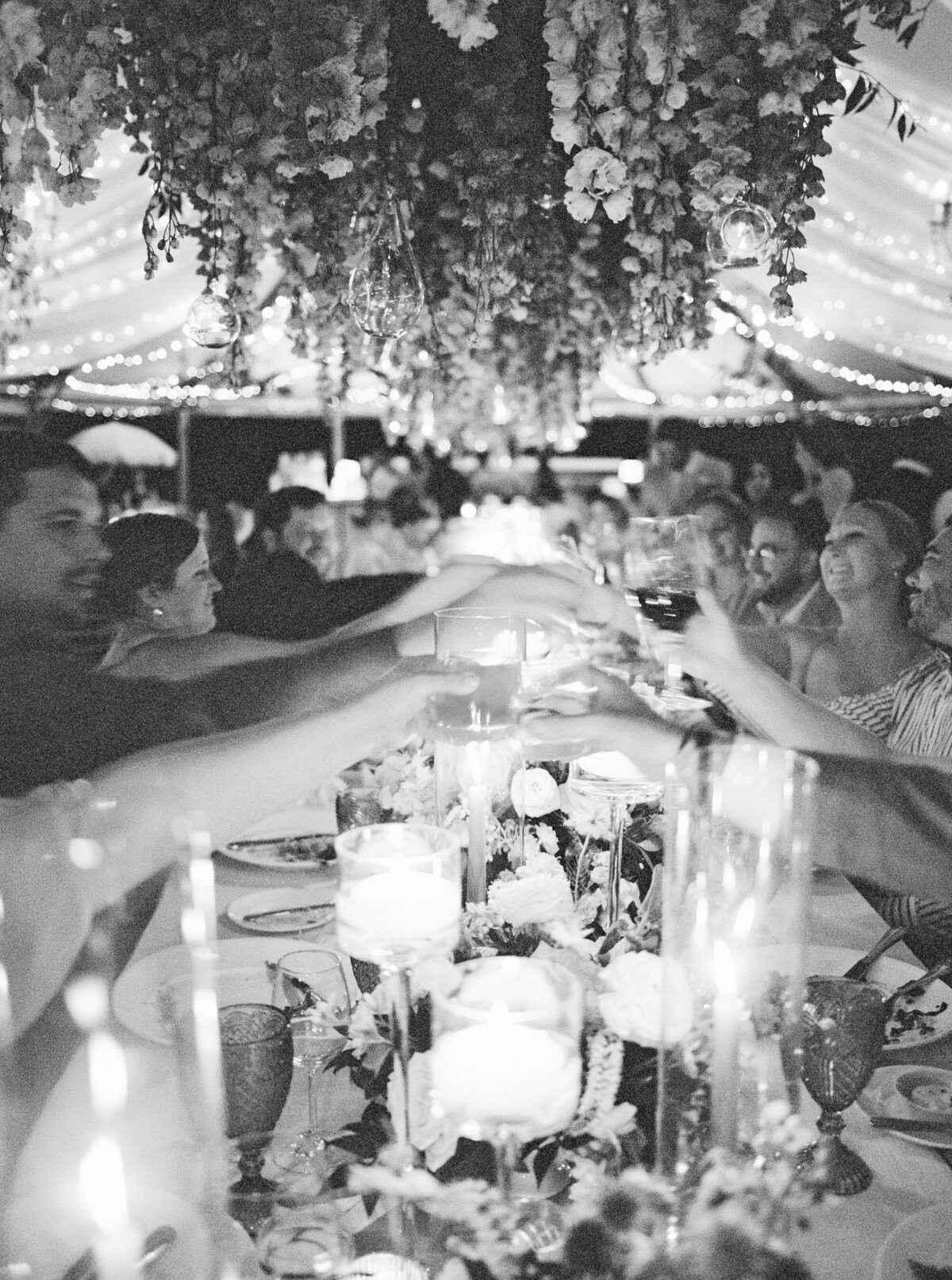 Emily March Photography Wilmington, North Carolina and Destination Wedding Engagement Photographer Heirloom Photography for Memorable Gatherings Light Airy Sentimental Imagery Images Weddings SamuelsWedding_0861