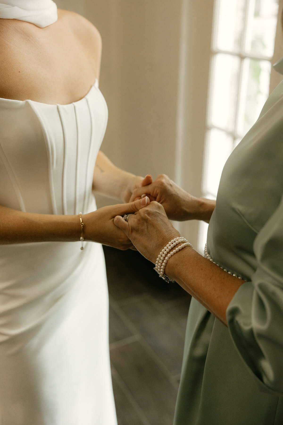 Abigail Anne Photography Colorado and Chicago Wedding and Couples Photographer — Portfolio Featured Story — Mikaela and Sean's Wedding 28