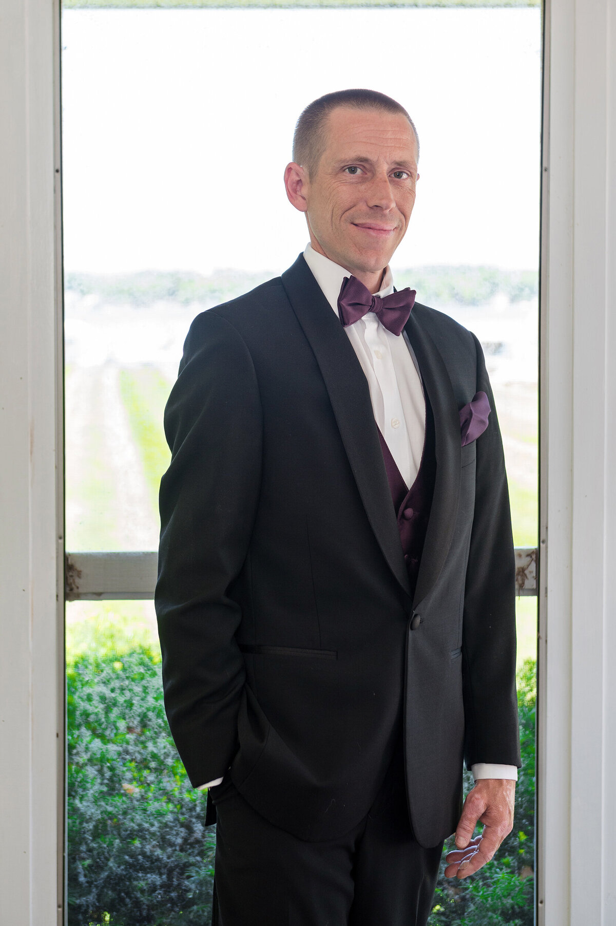 Detroit-Wedding-Photographer-The-Landing-006