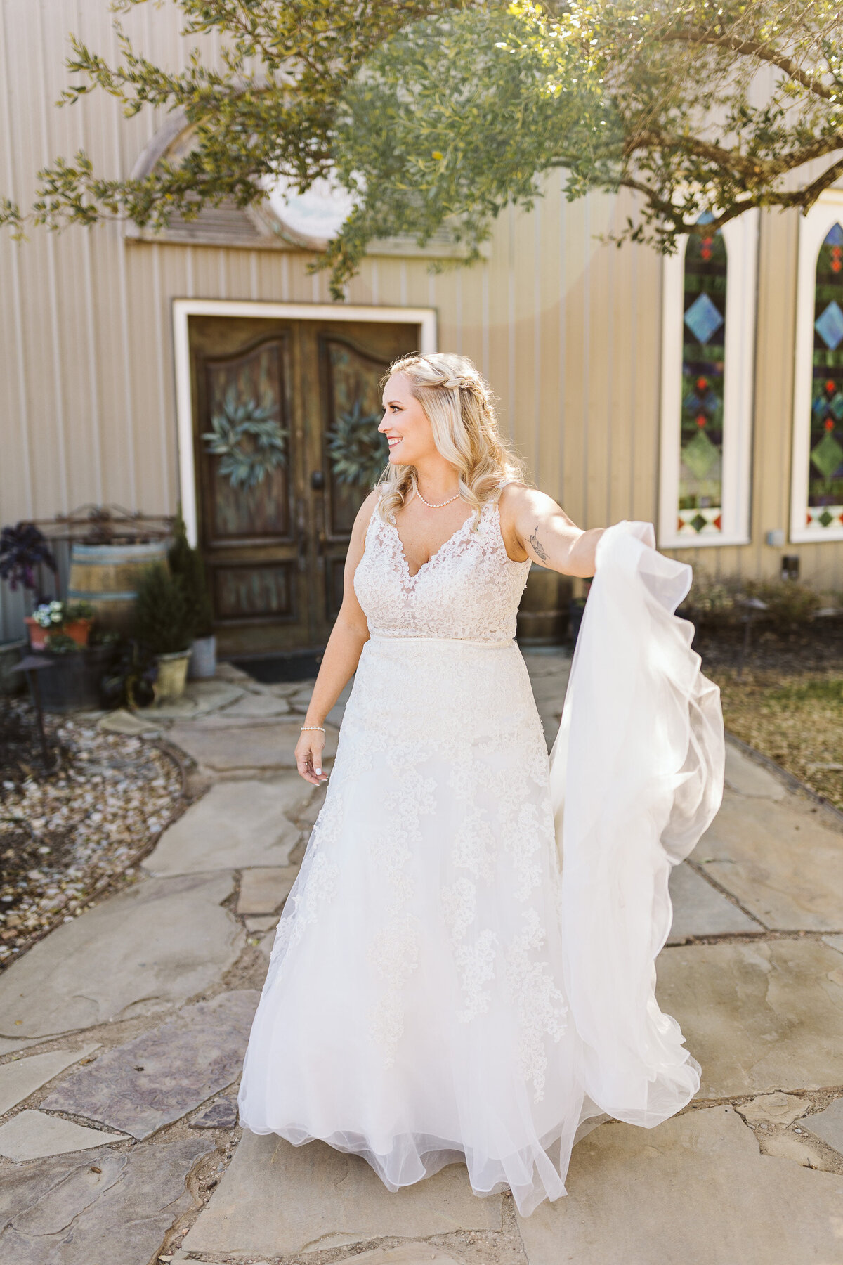 madeline-c-photography-colorful-dallas-wedding-photos-photographer-53