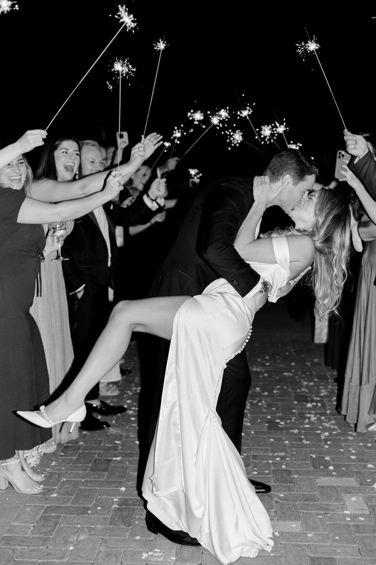 Lyra_Cullen_Wedding_Sneak_Peeks-73