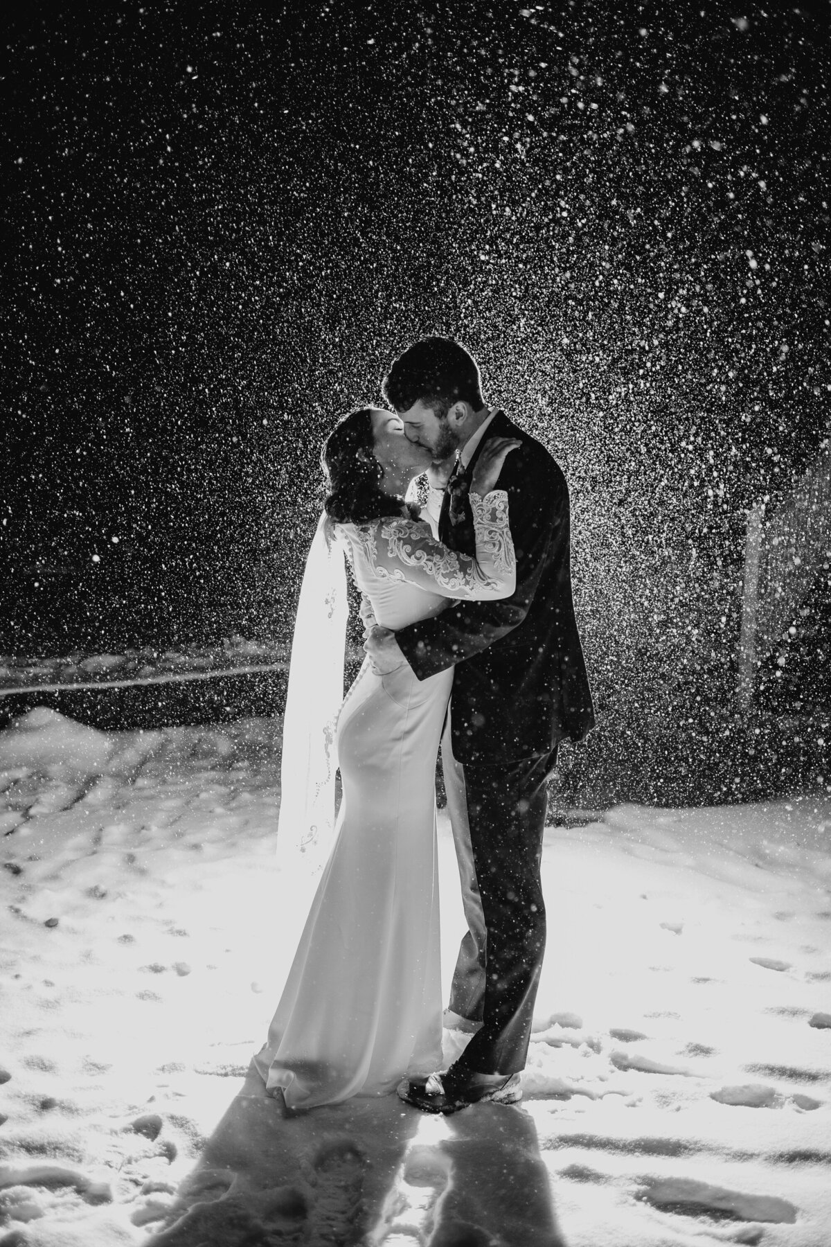 winter-snowy-wedding-1