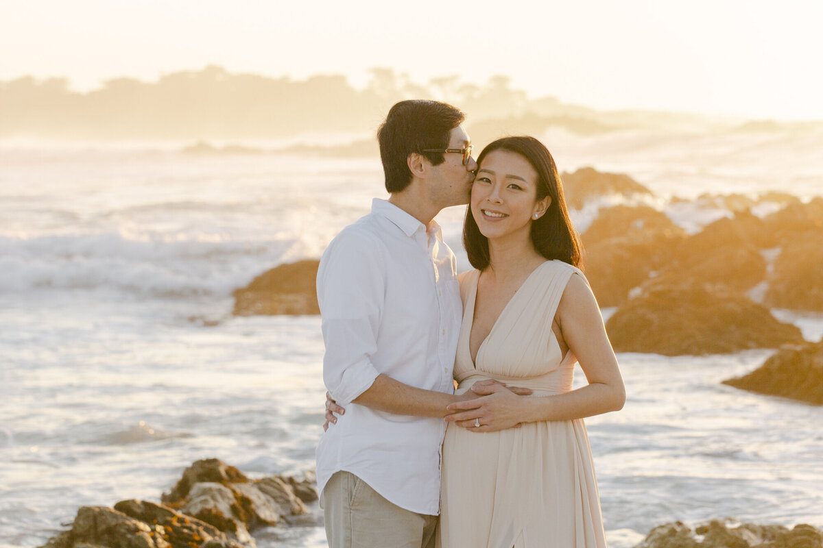 PERRUCCIPHOTO_PEBBLE_BEACH_FAMILY_MATERNITY_SESSION_66