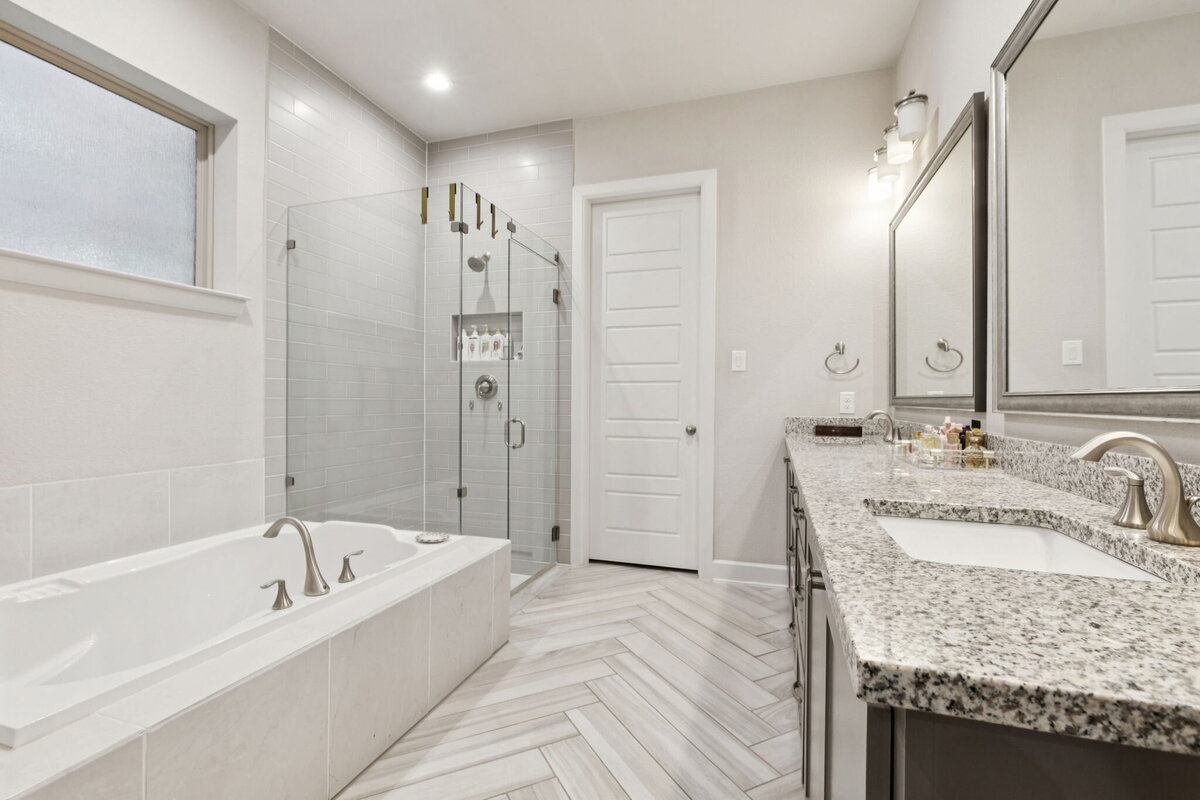 19-8643Thorbrush_019