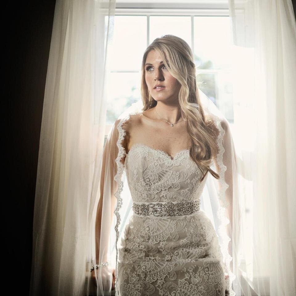 best-westchester-wedding-makeup-artist-tappan-hill-mansion-wedding-anabelle-makeup
