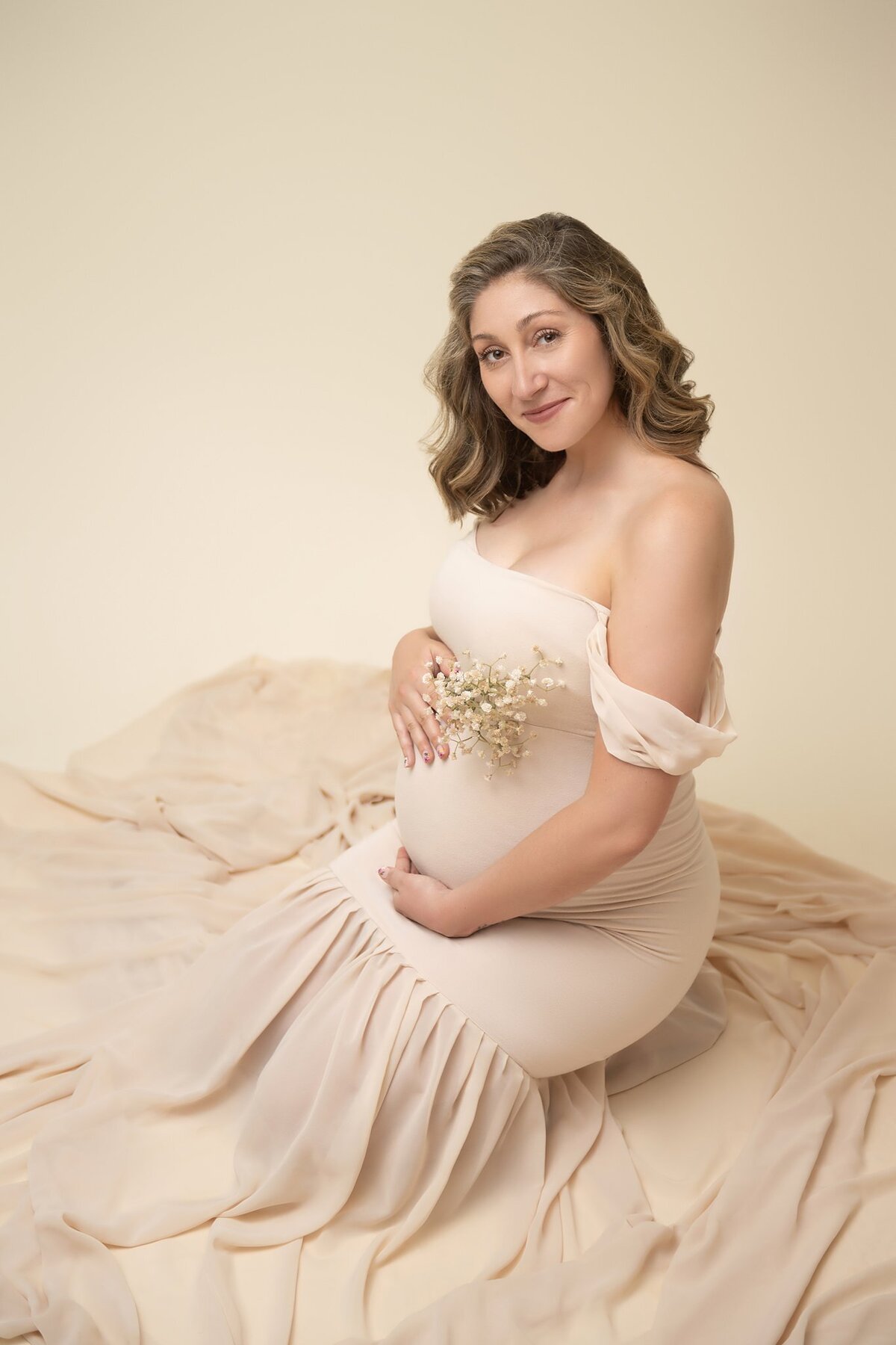 06_09_2024_TaylorMaternity_farm-Studio-478_WEB