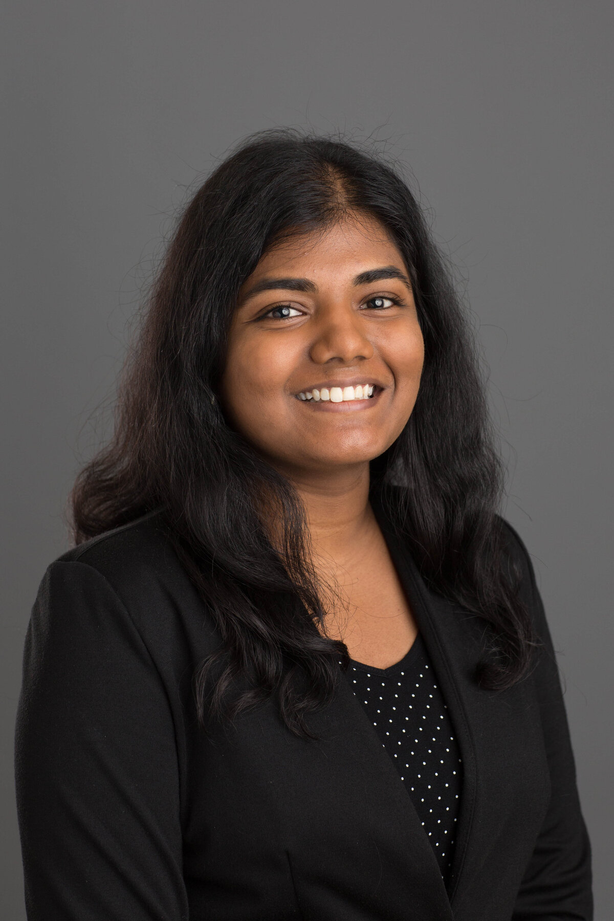 Smiling headshot of a professional businesswoman