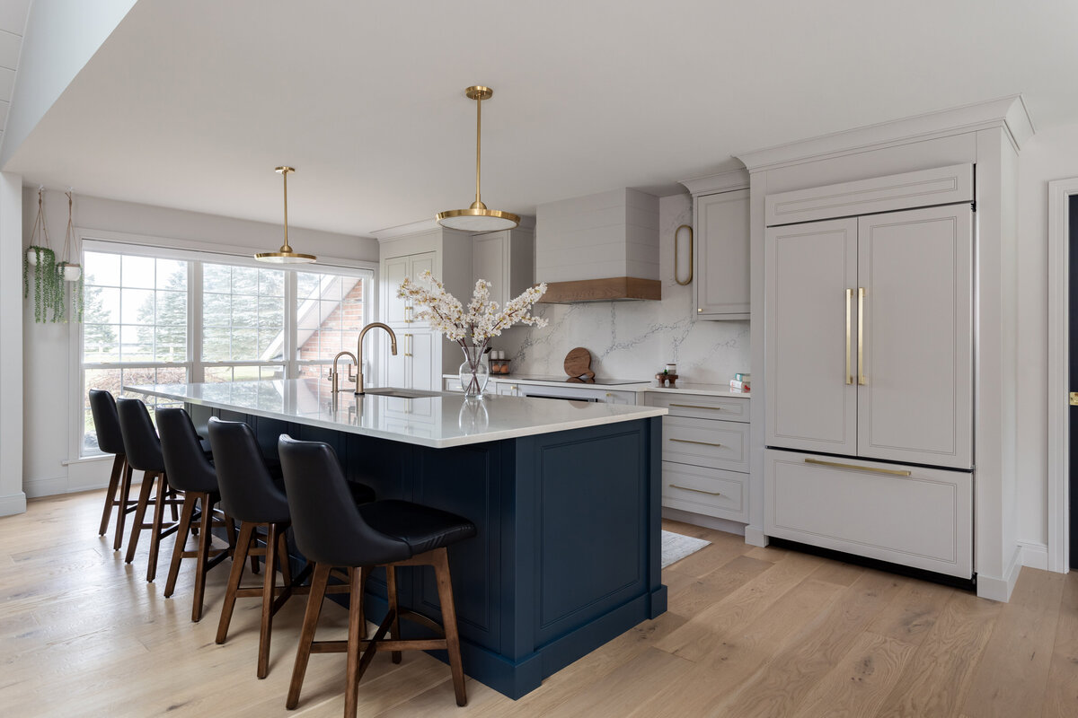 KatCoInteriors-Tiessen-Kitchen-01
