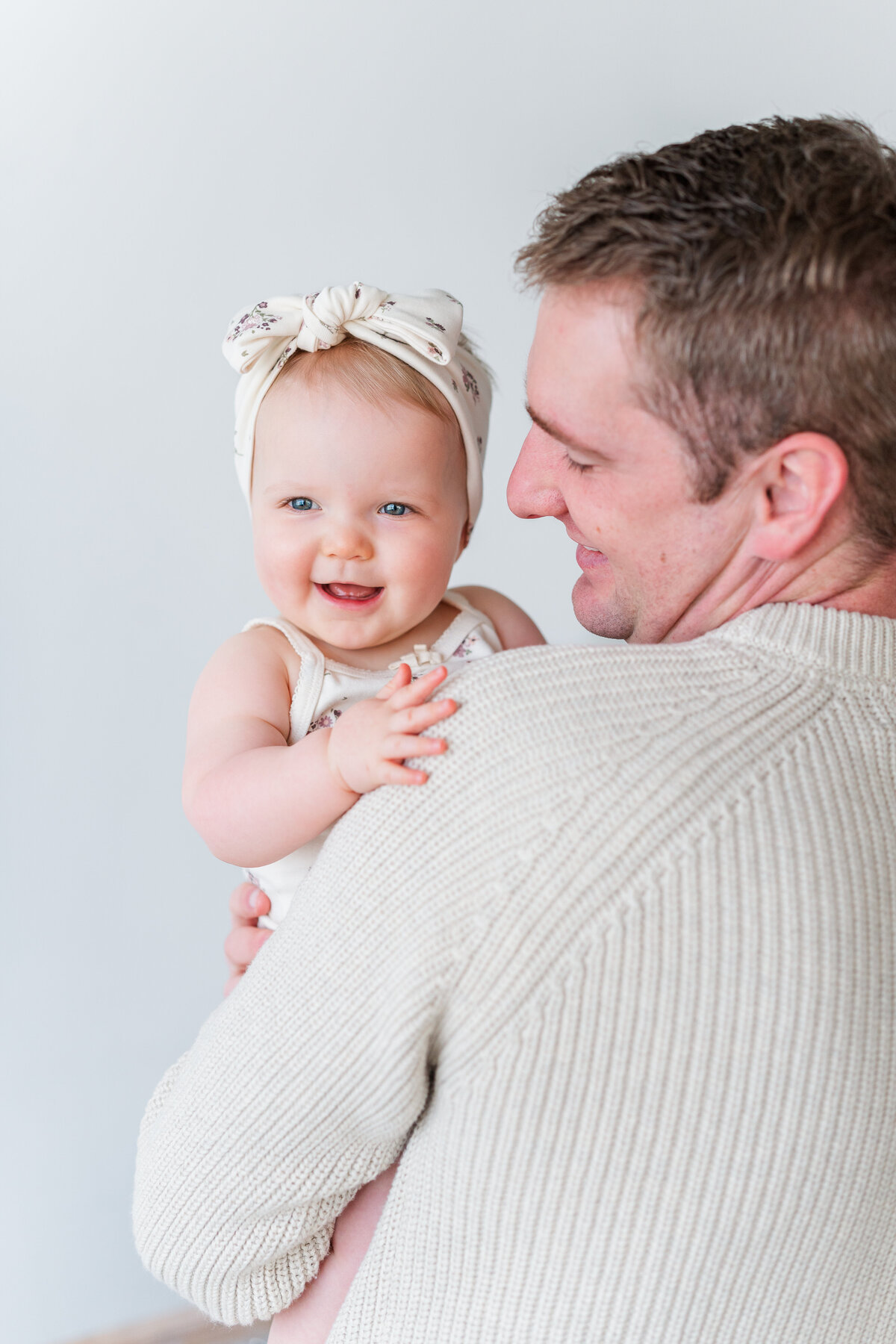 timeless studio one year girl pictures light and airy colorado family photographer elena spraguer photography 0056