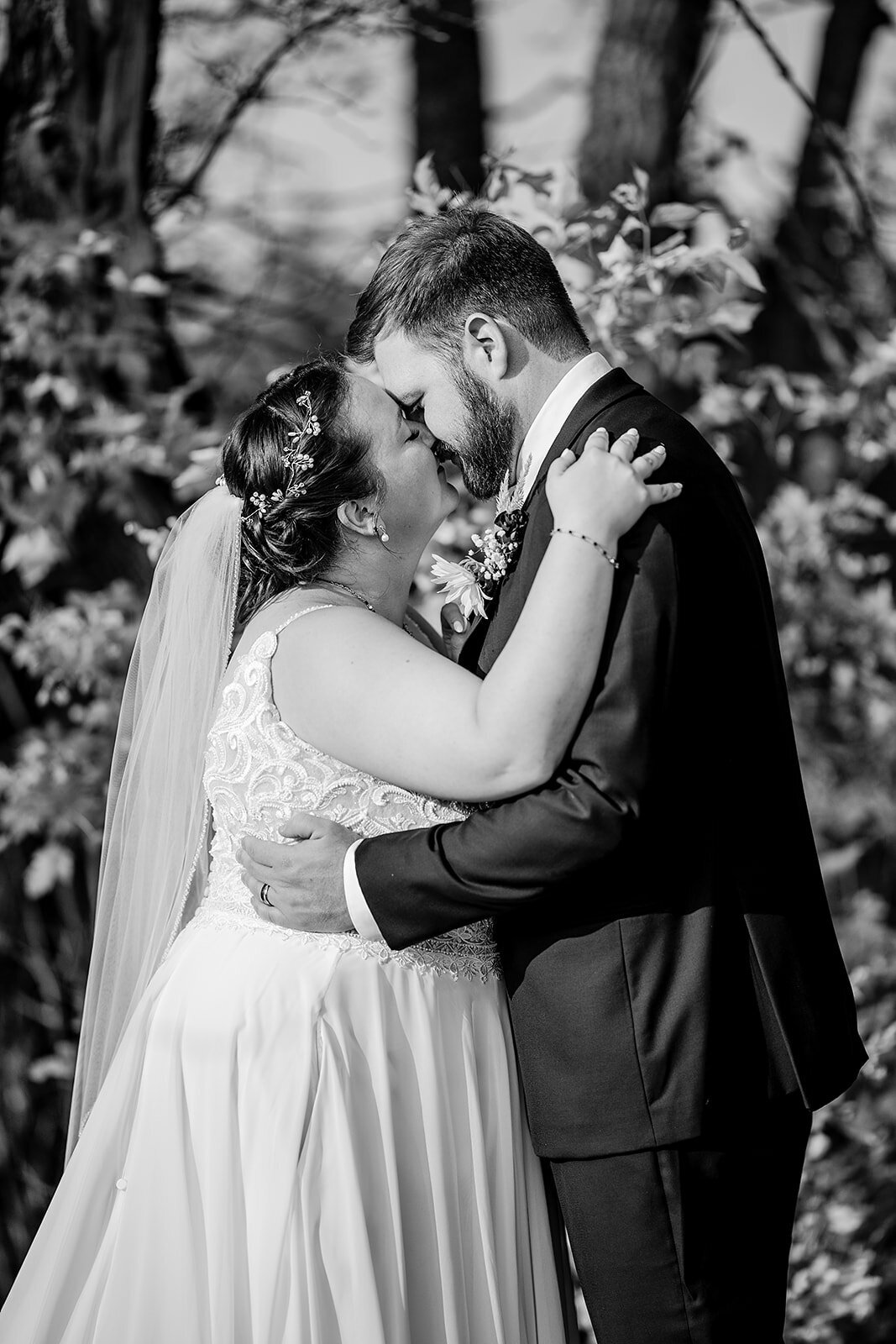 Katelyn and Brendon - MommaPenguinPhotography-636