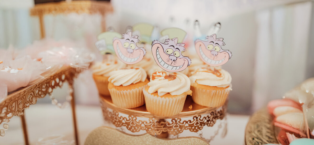 Bridal and Baby Shower Photography | Guests celebrating at beautifully decorated event space | Hunterdon County, New Jersey