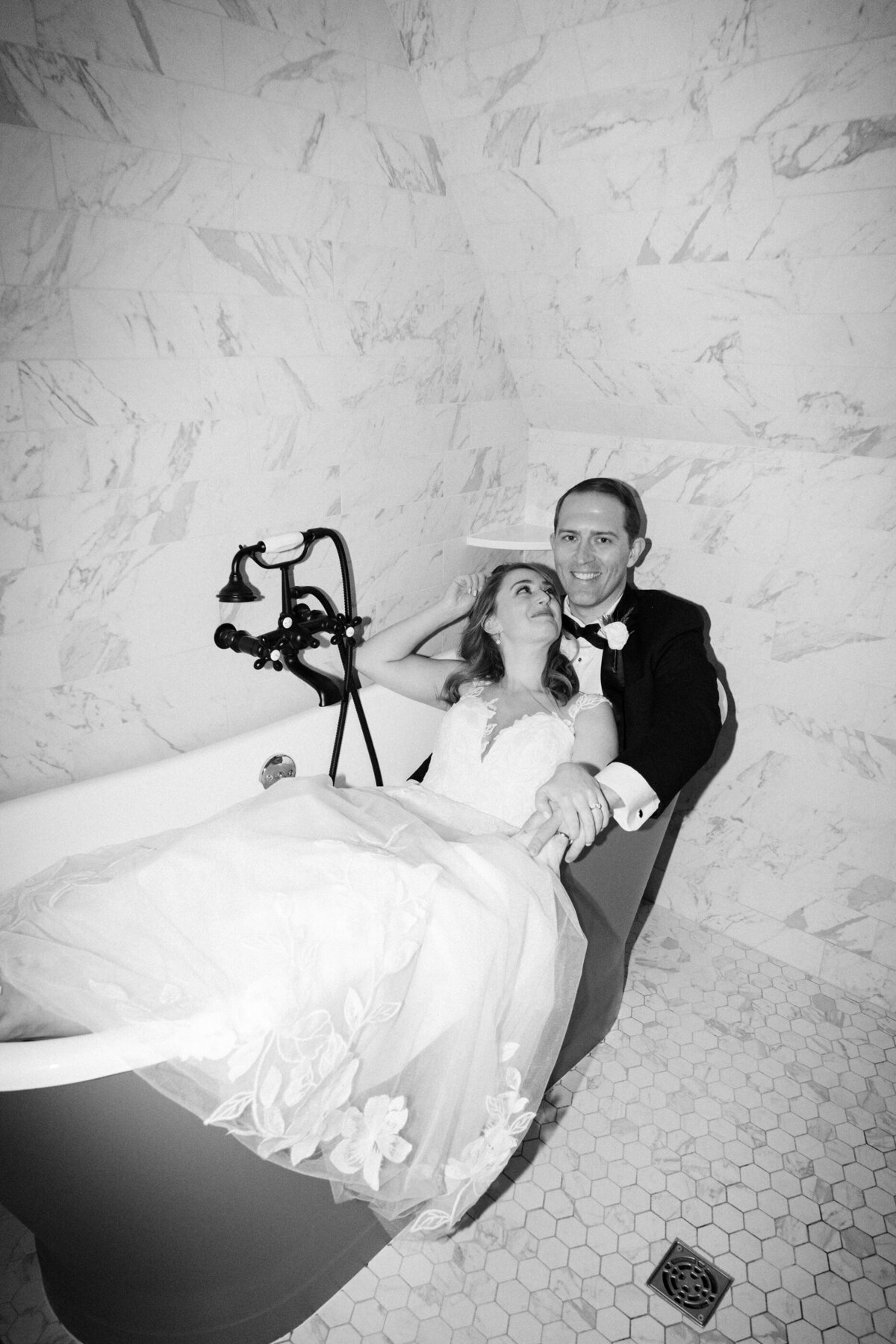 charleston-wedding-photographer-documentary-wedding-photographer-shepherds-run-rhode-island-kingstown243