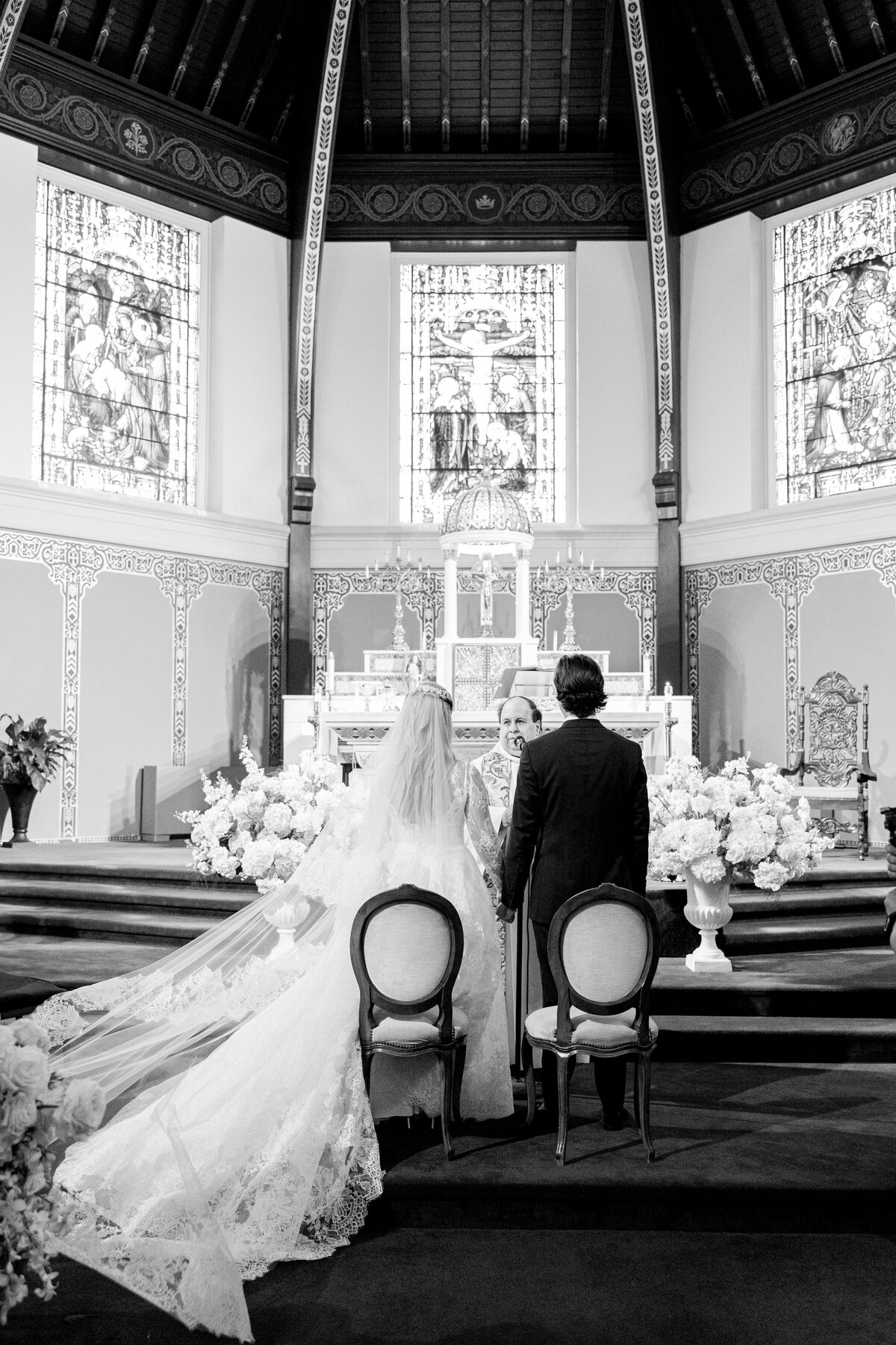 st dominic's catholic church oyster bay wedding photos