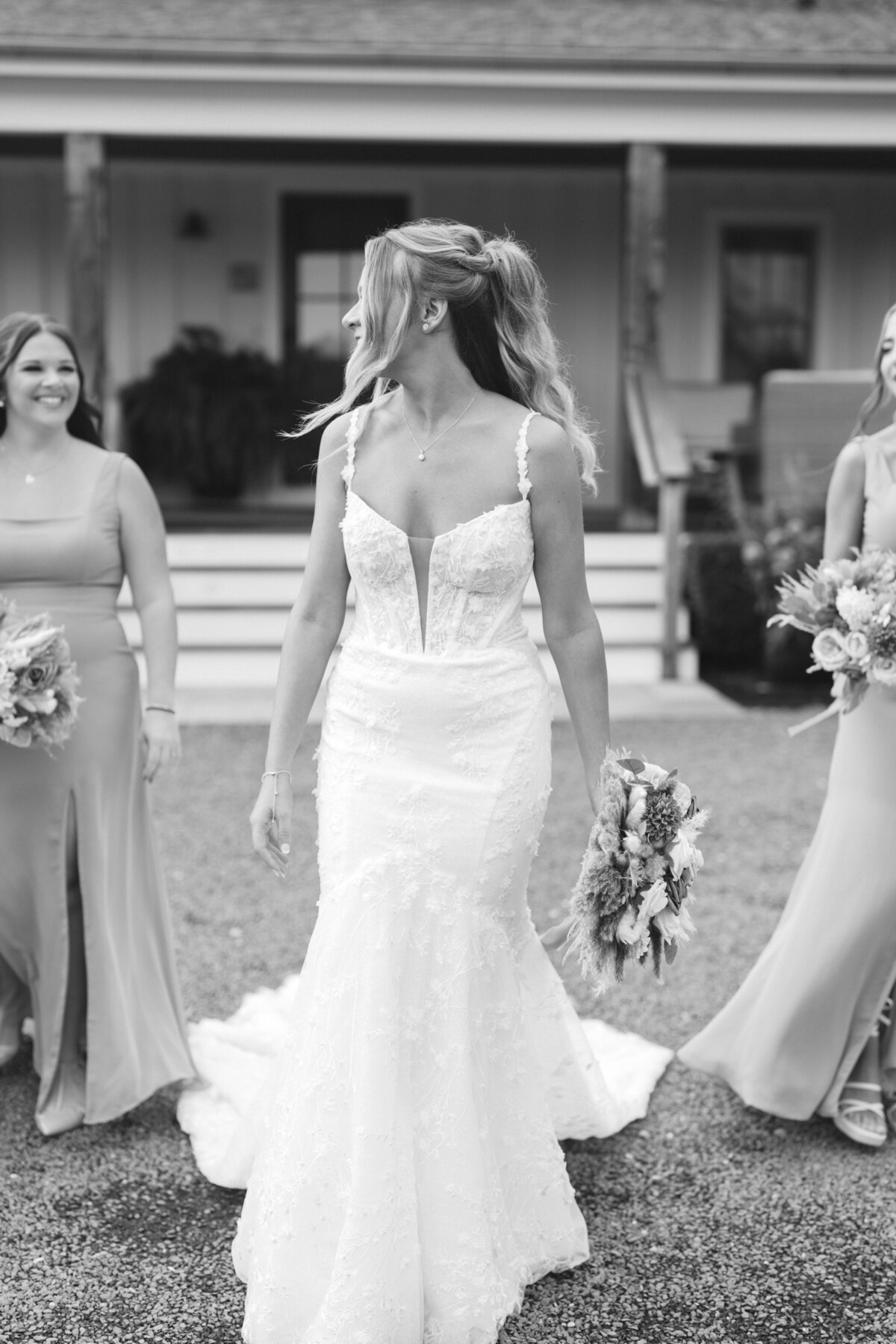 T+DTheFarmonMainWedding-44
