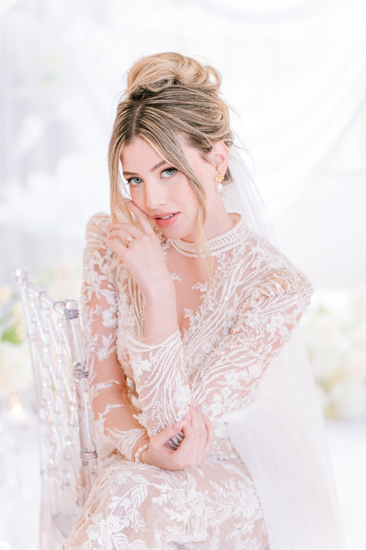 0043 Luxury Floral Wedding Editorial_Strathmere_Canada_Ottawa_Photography by Emma