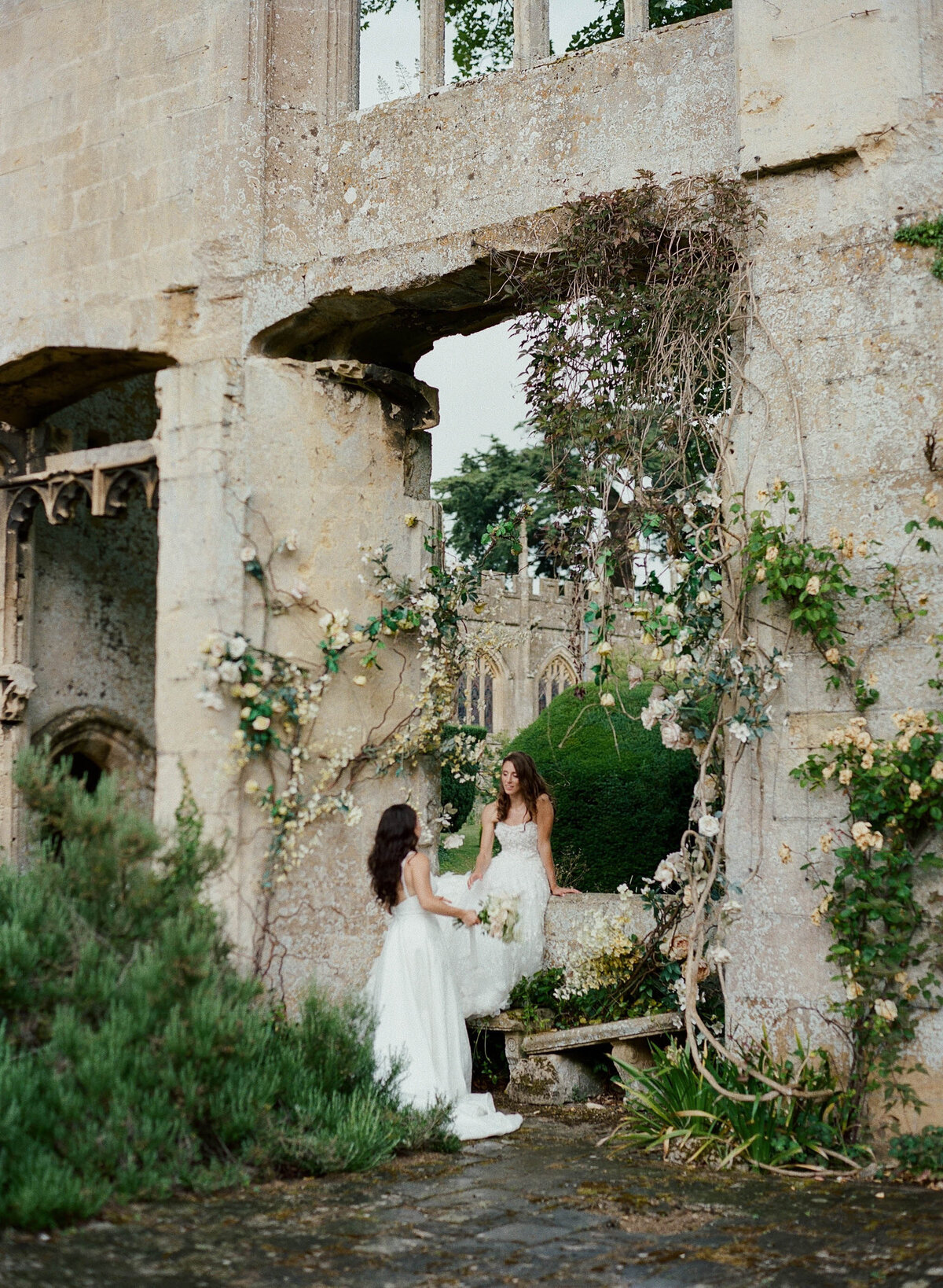 cotswolds-film-wedding-photographer-destination121