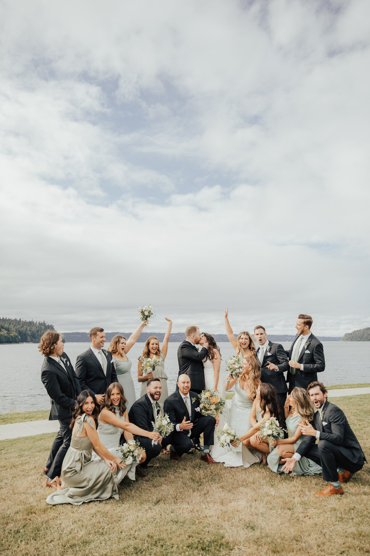 washington_wedding_photographer_rachel_syrisko_seattle_tacoma_yatch_club_N&M-312