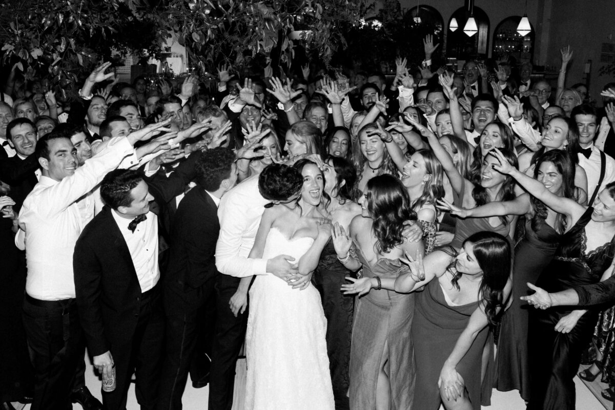 61.nashville-meets-new-york-urban-wedding-modern-vintage-events