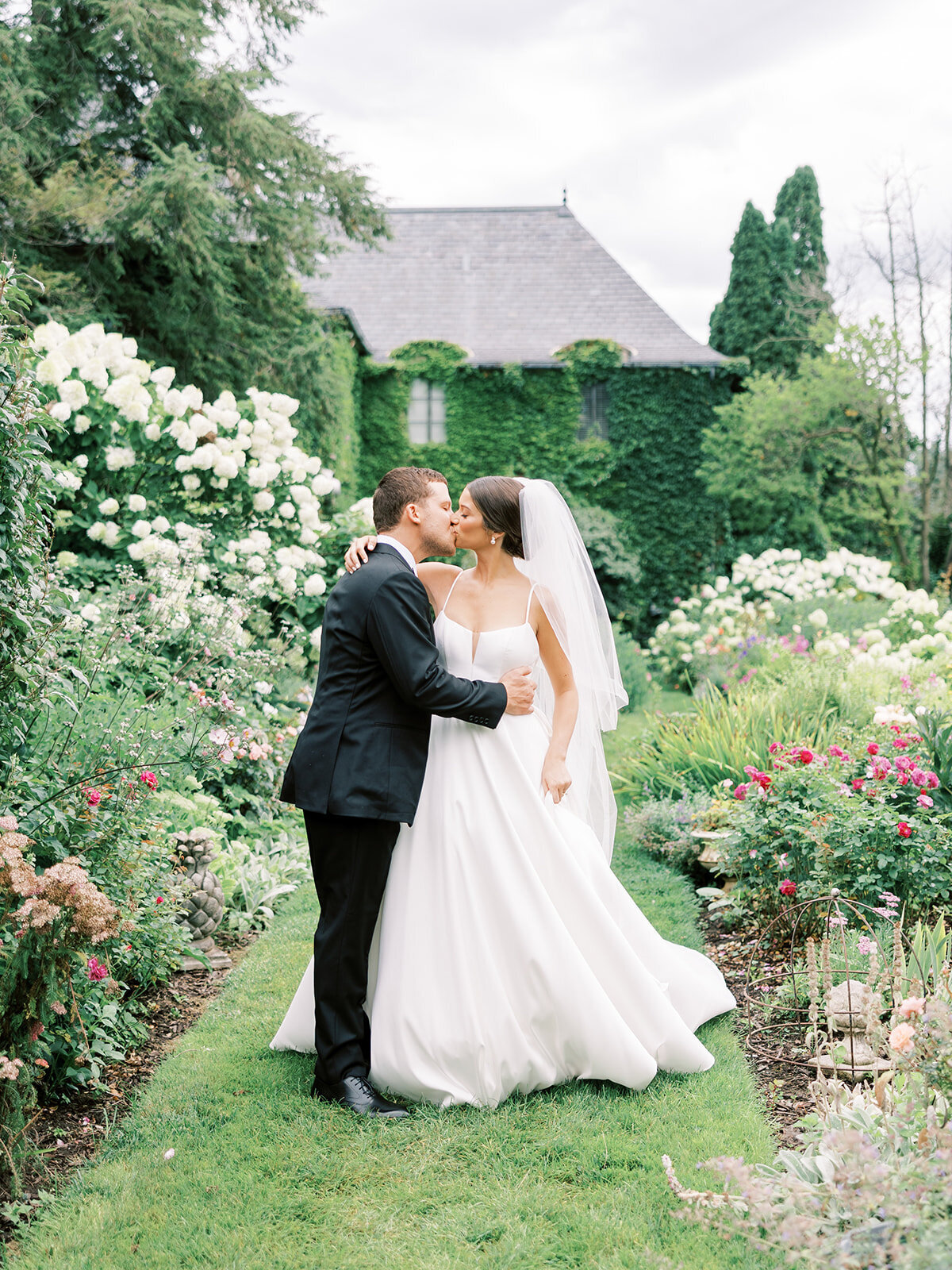 Lindsey Taylor Photography Greencrest Manor Wedding Photographer-17