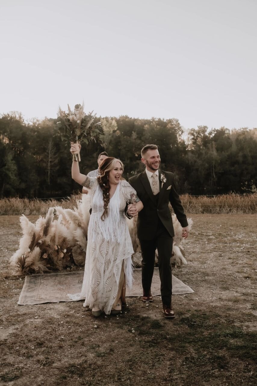 paisley-sunshine-white-rock-canyon-florida-elopement-chantilly-chic-celebrations-11