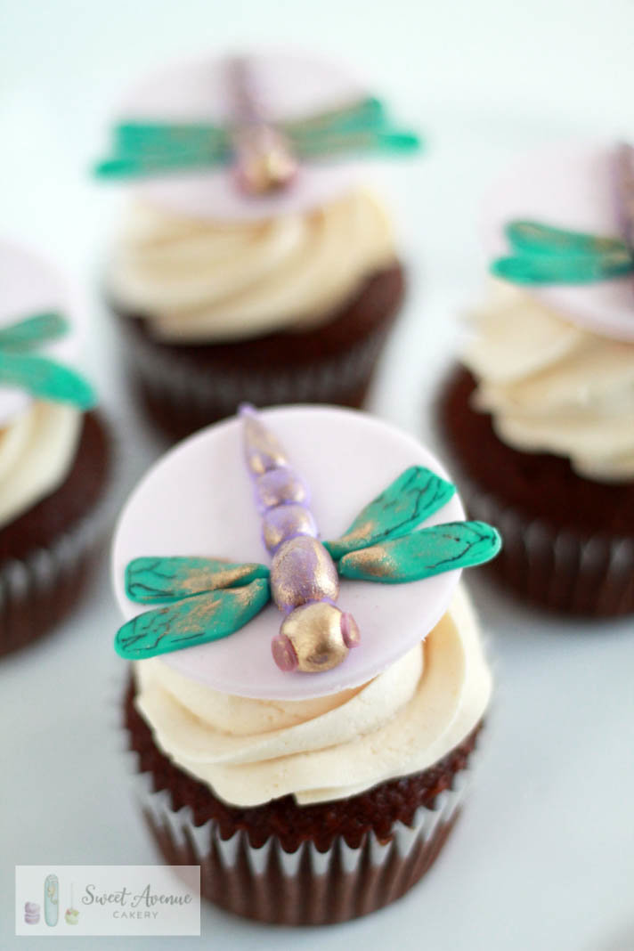 dragonfly cupcakes