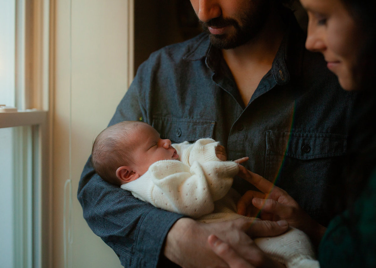 27Maryland-In-Home-Newborn-Session-Family-Lifestyle-DC