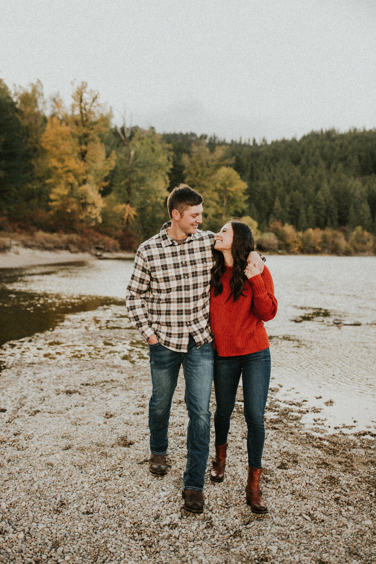 engagement-session-lake-and-forest-montana-29