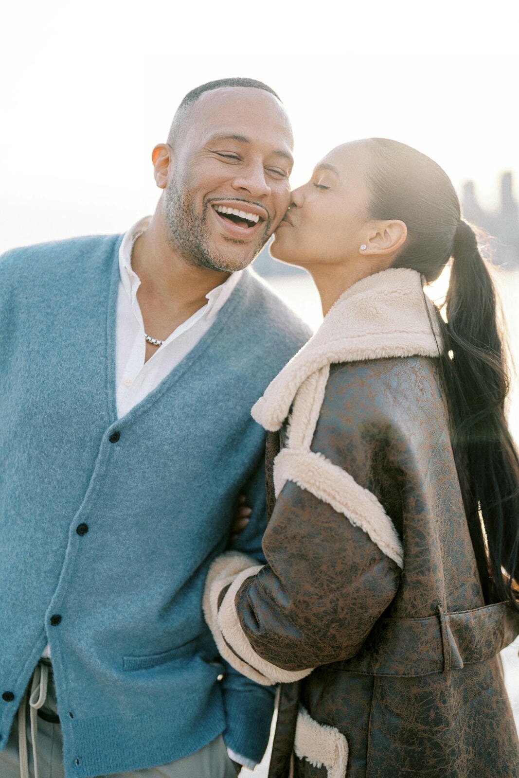 E11-Engagement-photo-shoot-in-Downtown-Toronto-Maria-and-DeVon-2025-04-14-2500px-1082