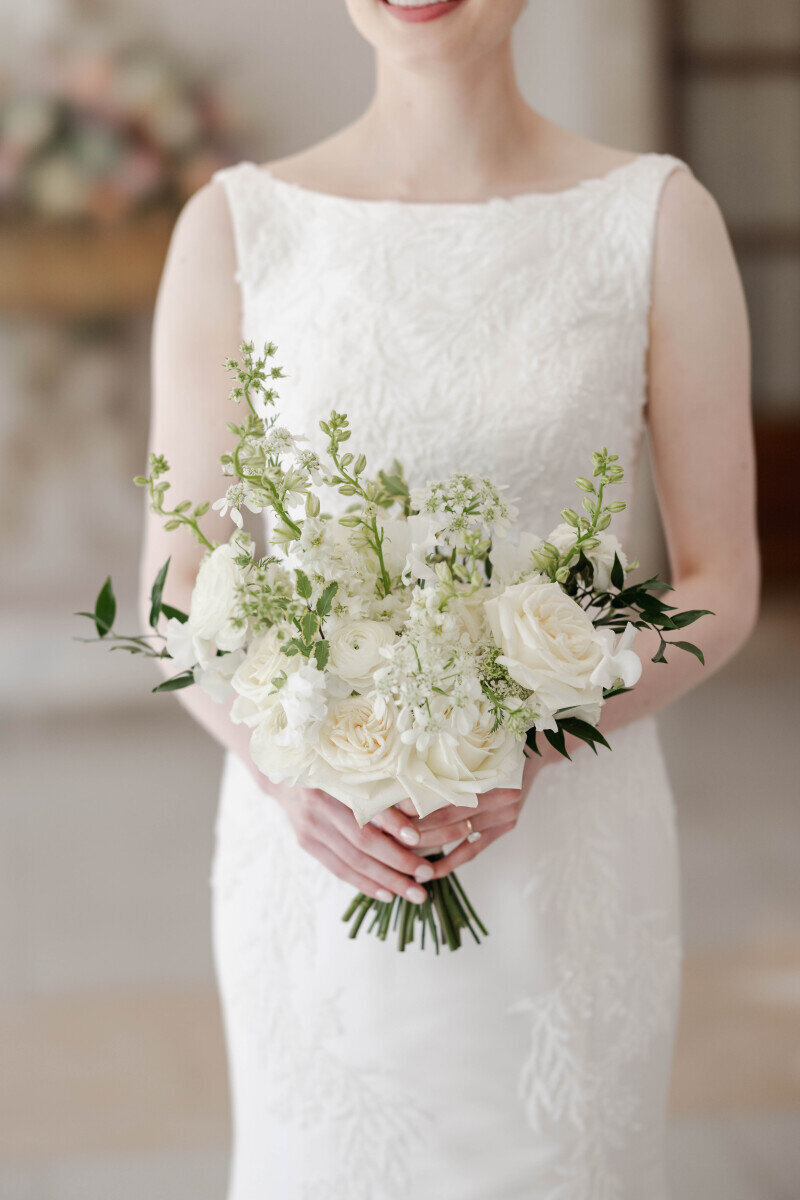 classic vintage white bouquet