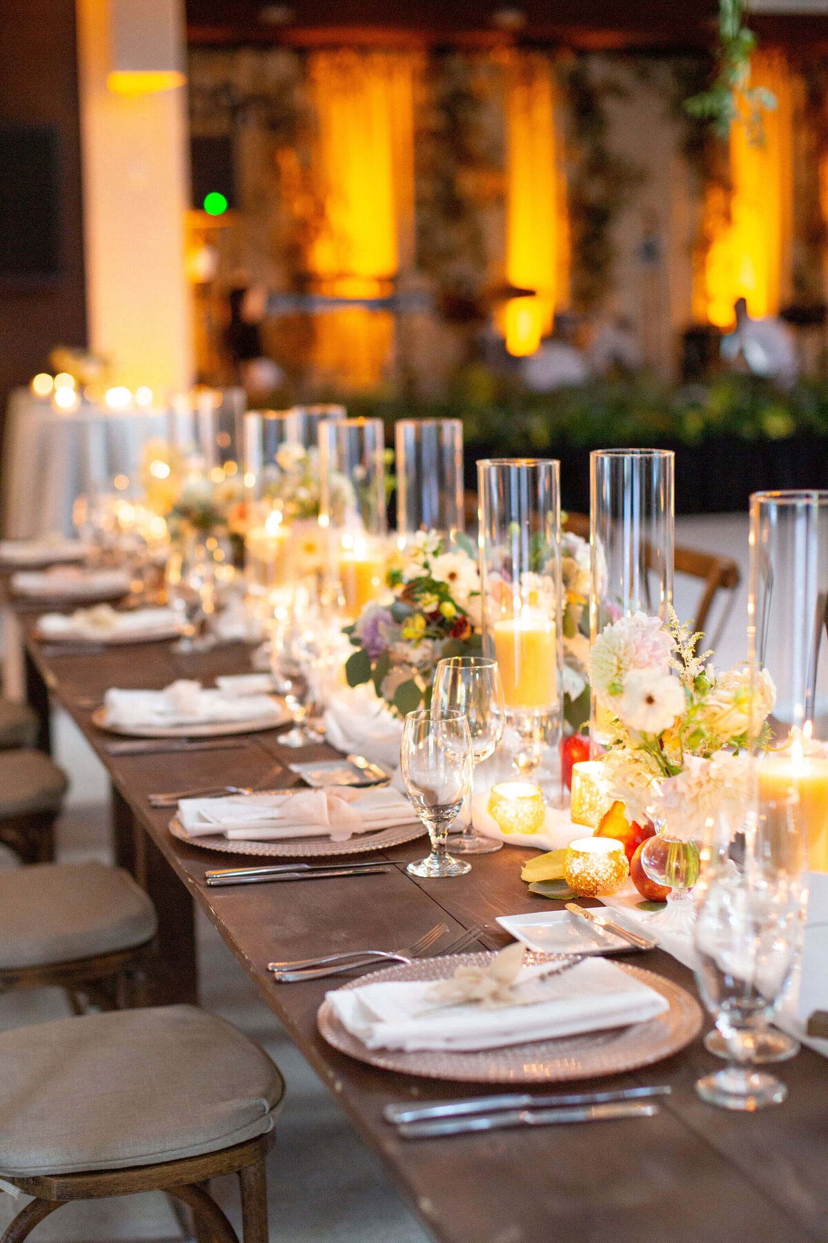 fall-aspen-wedding-dinner-table