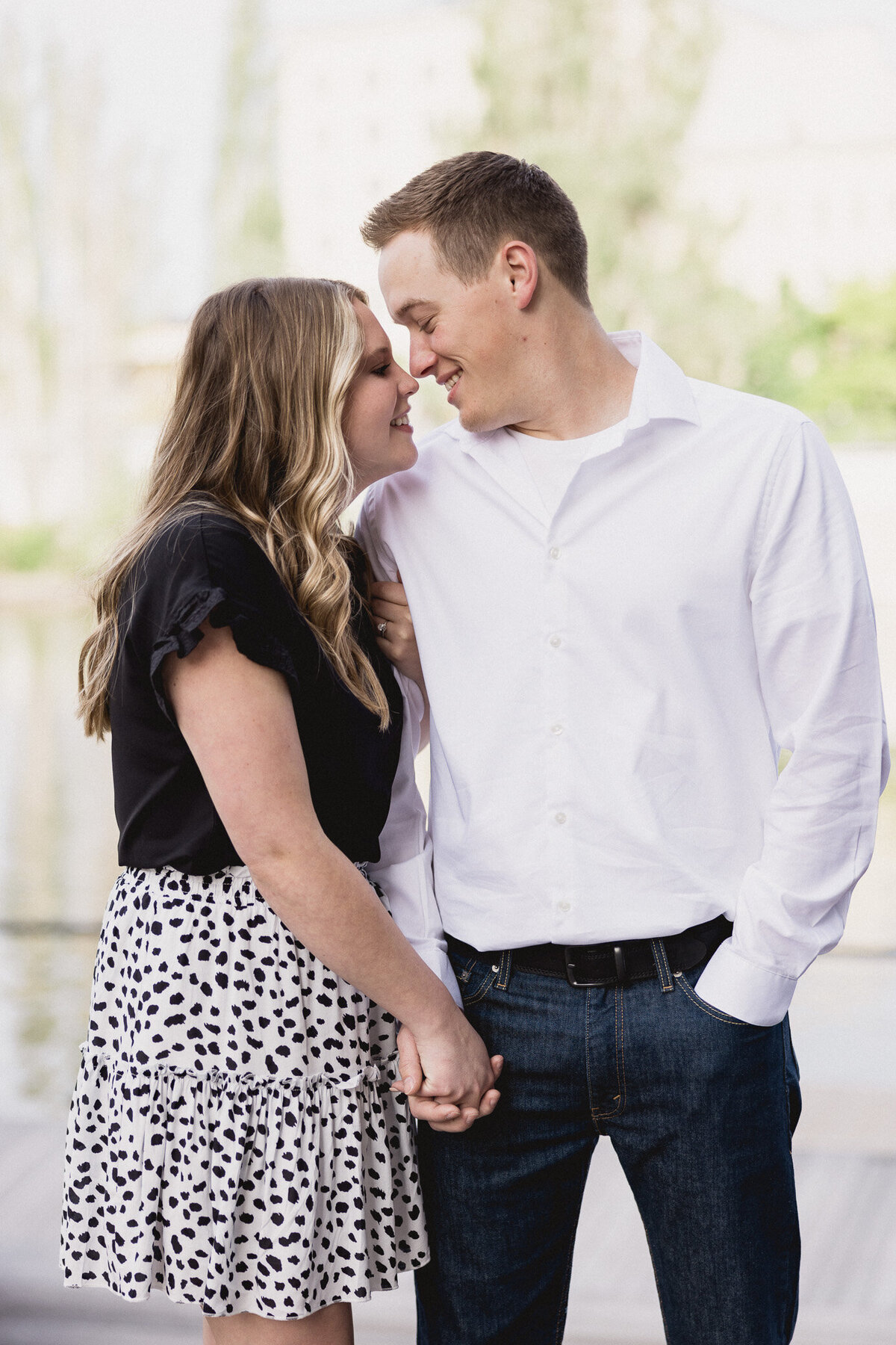 downtown-milwaukee-engagement-session-32
