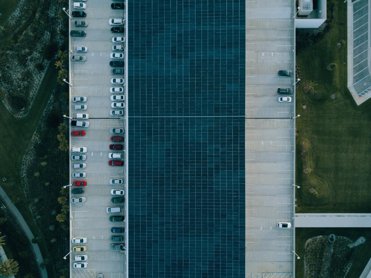 pexels-joshsorenson-1054387