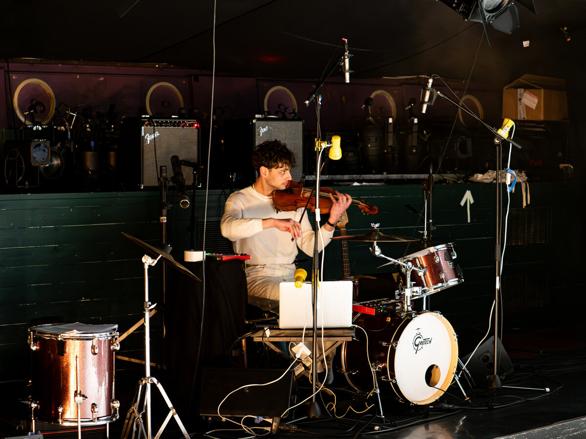 NOUS NOUS REPOSERONS Cie Les Filles de Mai_2190012-3-Enhanced-NR