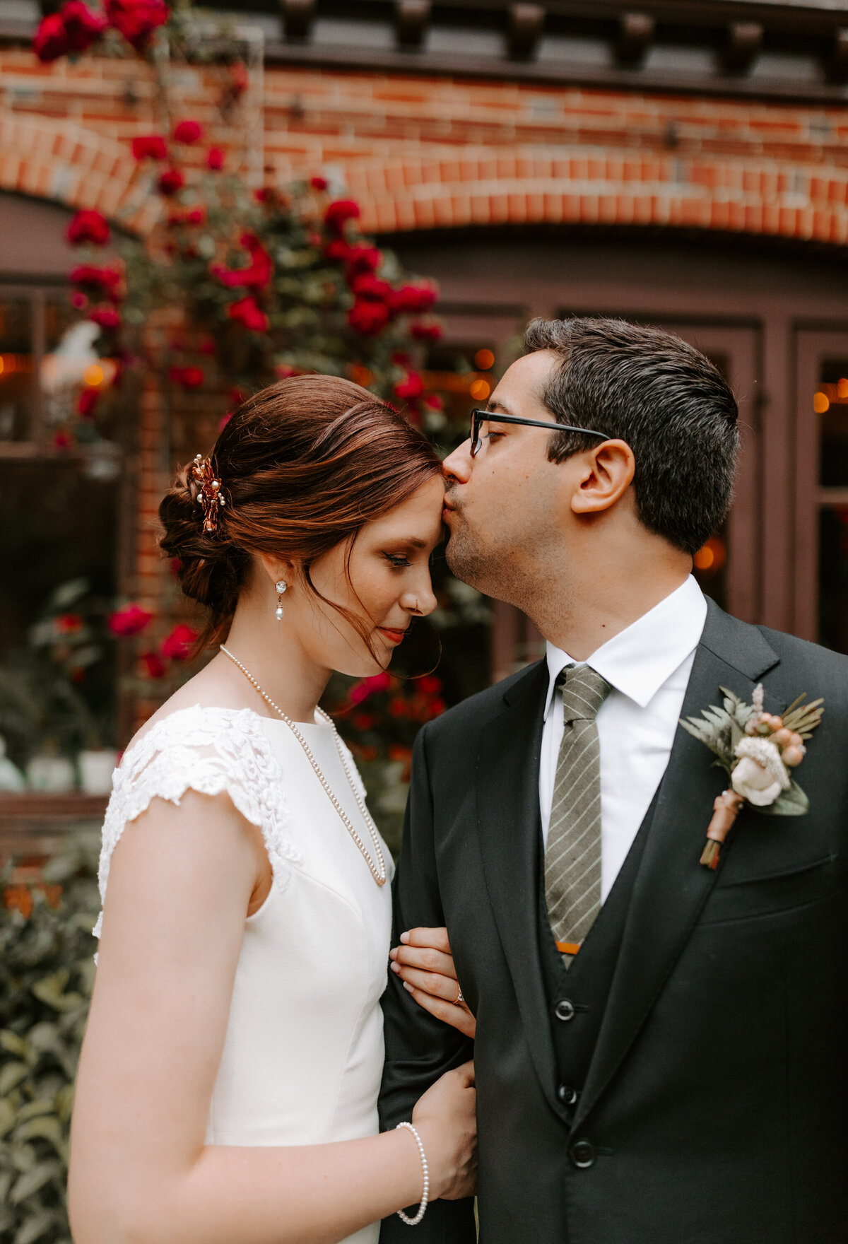 Ortiz-Baltimore-Maryland-Gramercy-Mansion-Garden-Wedding-Olive-Mint-2021-44