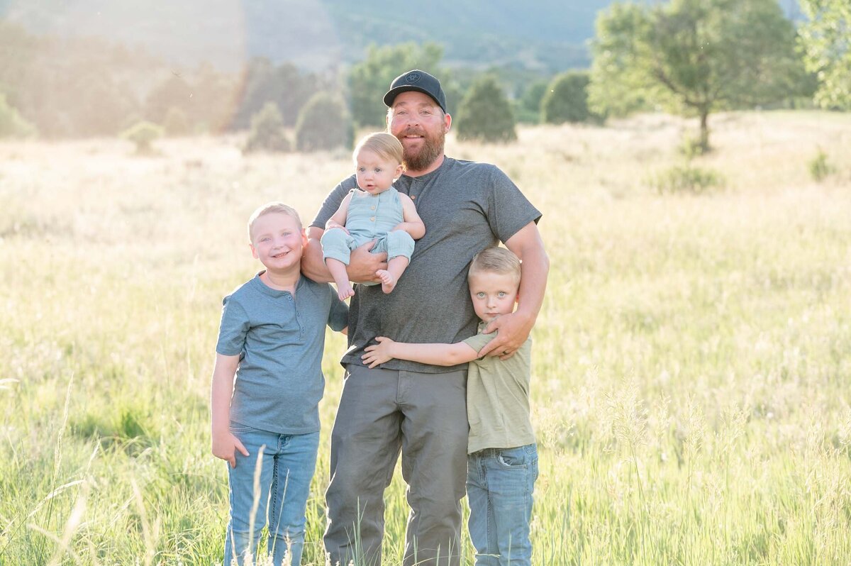 CO-Colorado-Springs-Magnolia-and-Grace-Photography-Co-Family-Session-KellyE# (1)-4